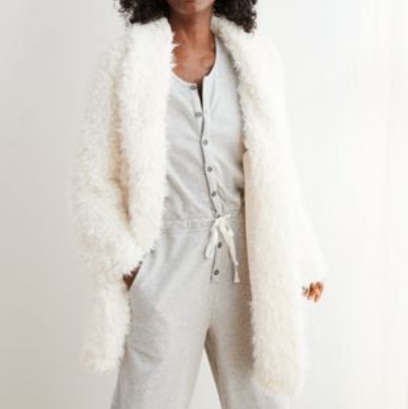 ***Sold*(*Aerie Sherpa Fuzzy Cardigan Coat - Picture 2 of 5